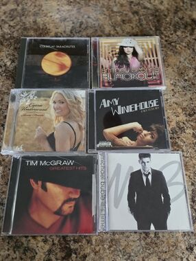 Cd Bundle Amy Winehouse Tim Mcgraw Coldplay Michael Buble Carie Britney Spears